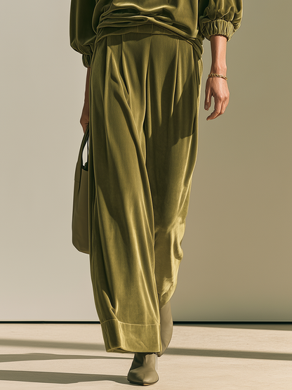 Women's Oversized Velvet Two-Piece Set - Crewneck Top & Wide-Leg Pants – House of Velari