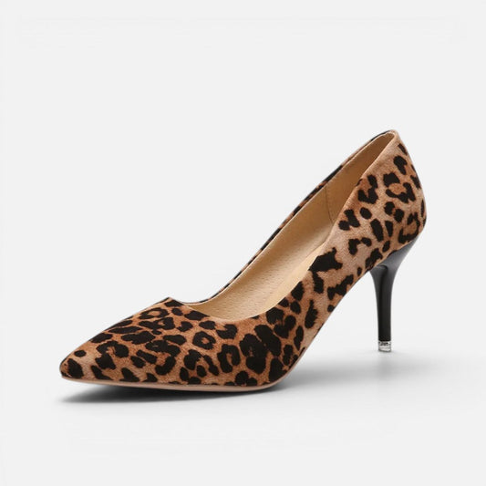 Suede Pointed-Toe Kitten Heel – House of Velari