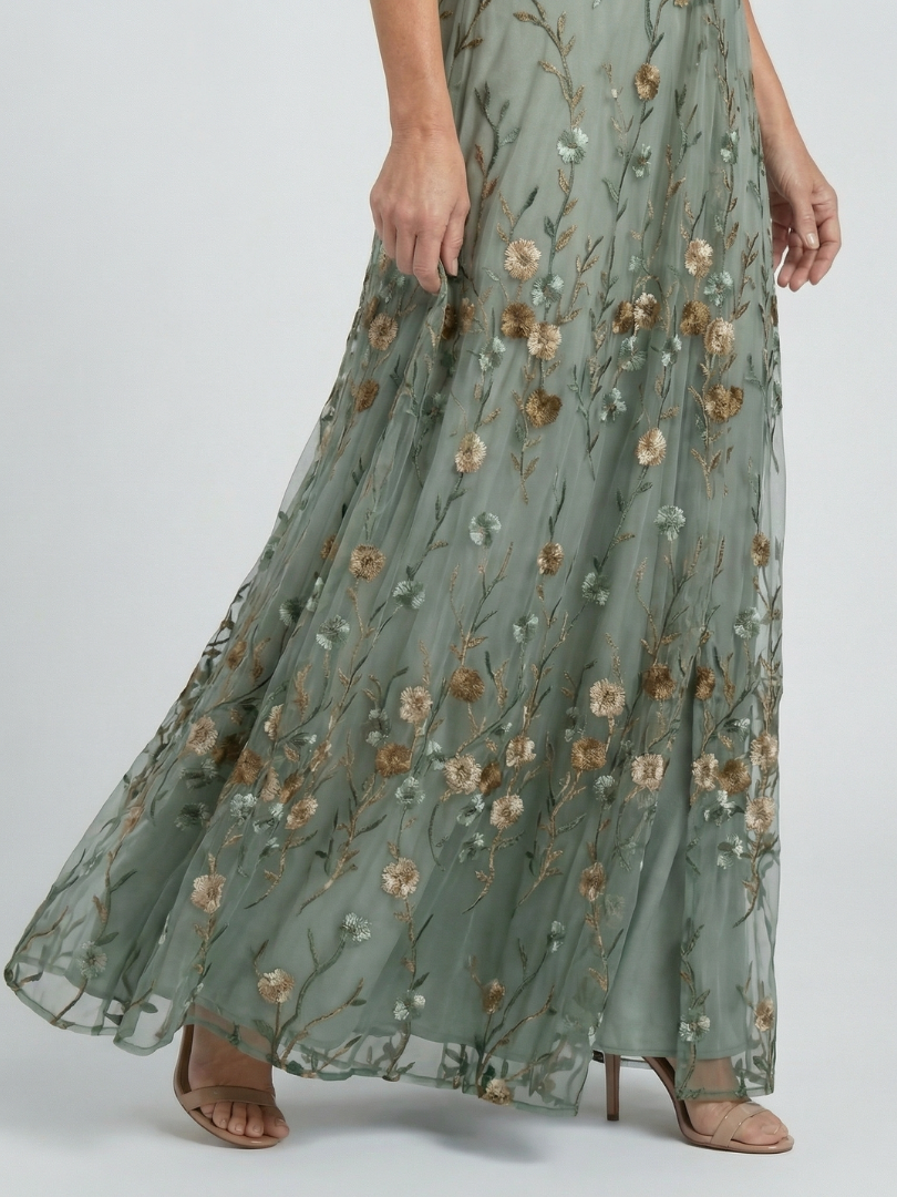 Women's Floral Maxi Dress with Halter Neckline, Wedding Guest Style – House of Velari
