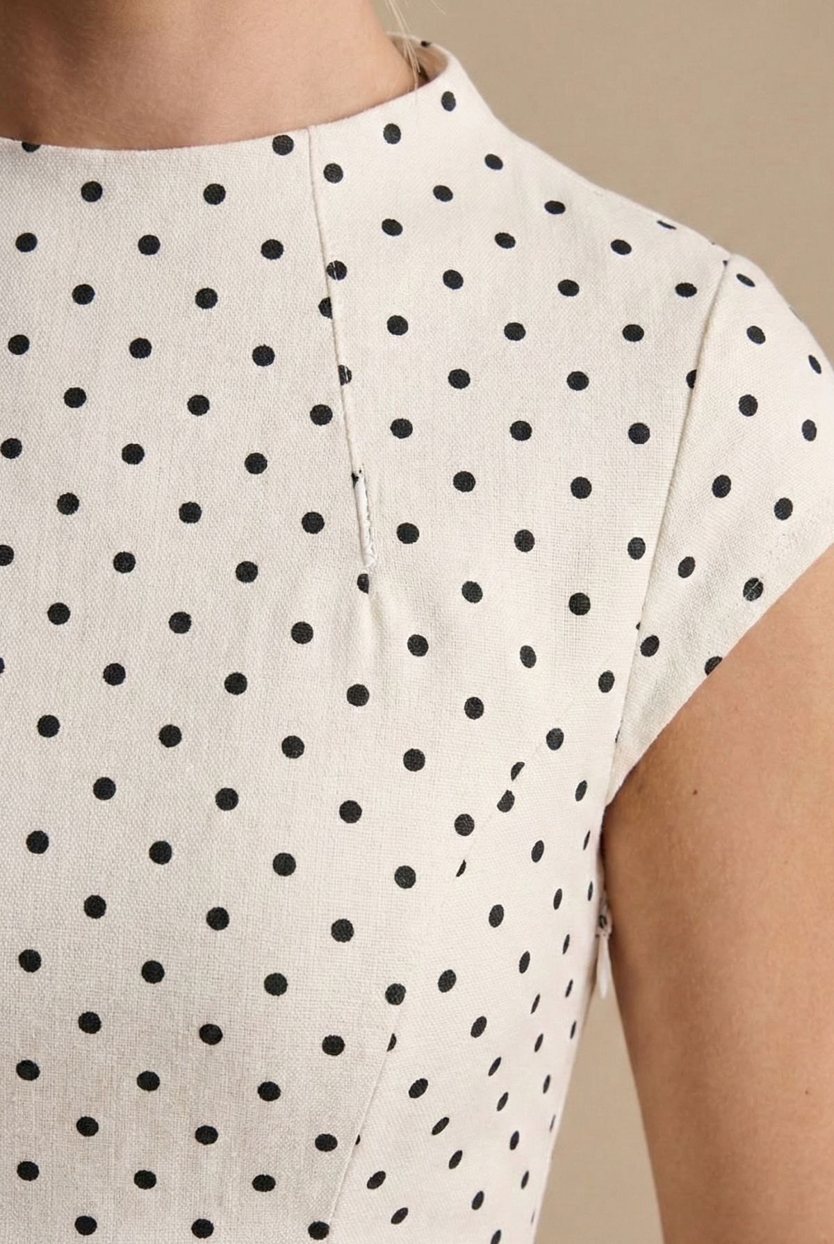 Women's Cap Sleeve Polka Dot High Neck Maxi Dress – House of Velari