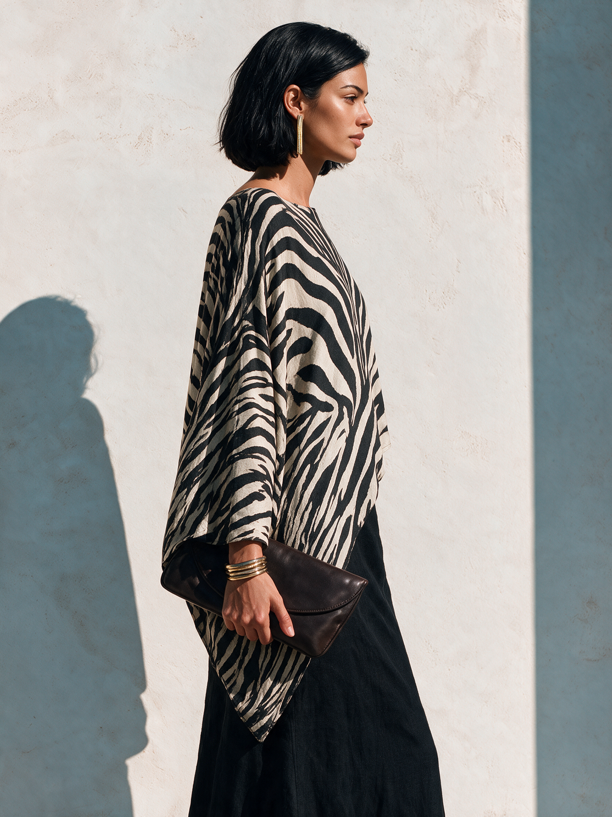 Women's Zebra-Print Asymmetric Hem Cotton-Blend Top – House of Velari